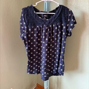Women's Navy Blue Floral Top